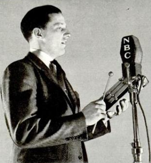 Custom Deagan NBC three-note chime held by an NBC announcer